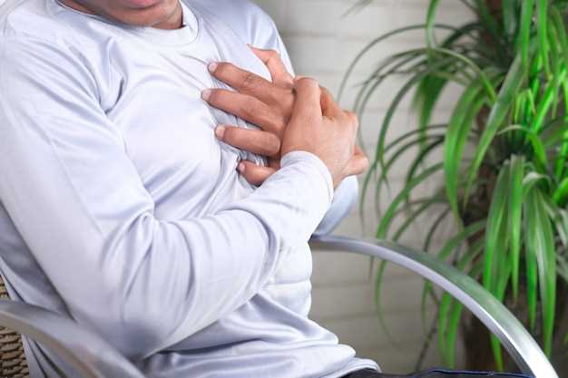 Распространенные симптомы и причины болей справа в грудной клетке